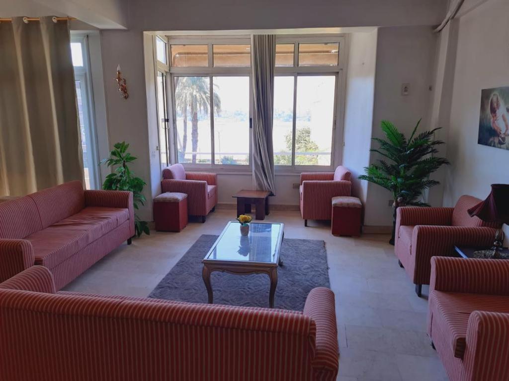 East Luxor Apartments With Nile Views Jazirat al Awwamiyah Exterior photo