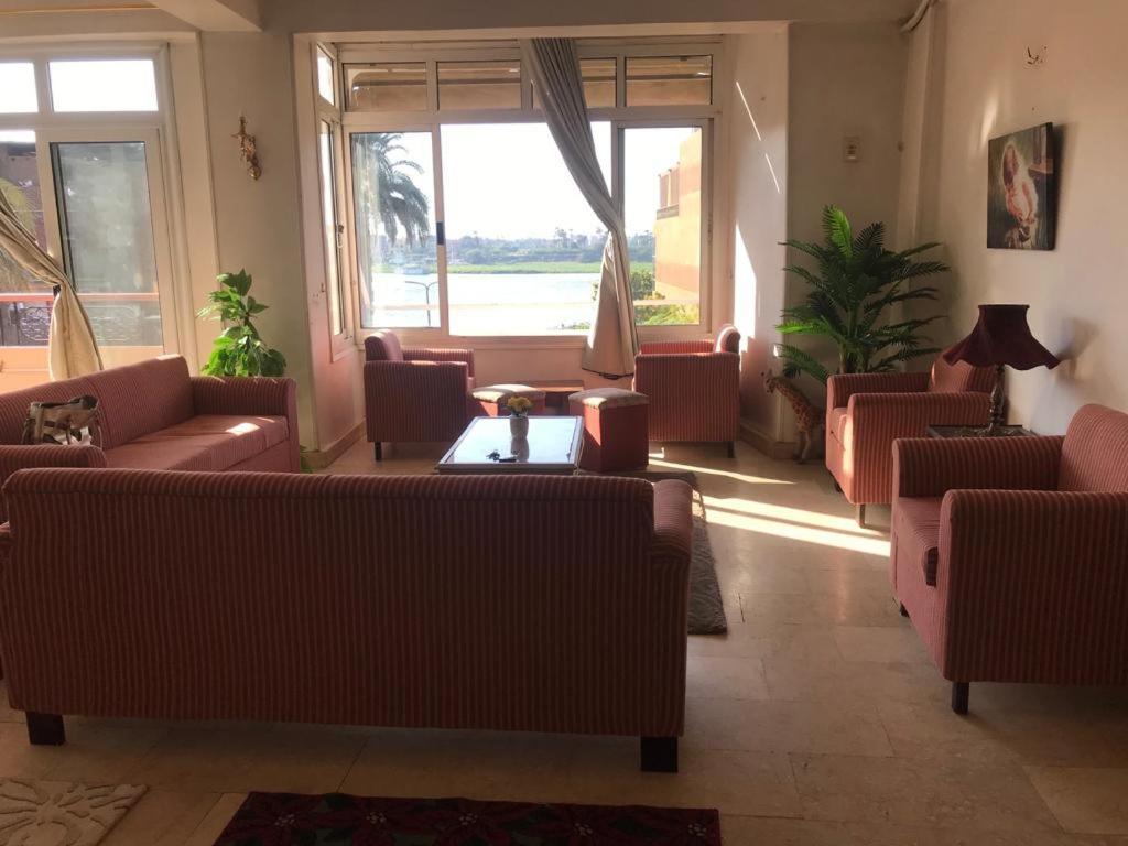 East Luxor Apartments With Nile Views Jazirat al Awwamiyah Exterior photo